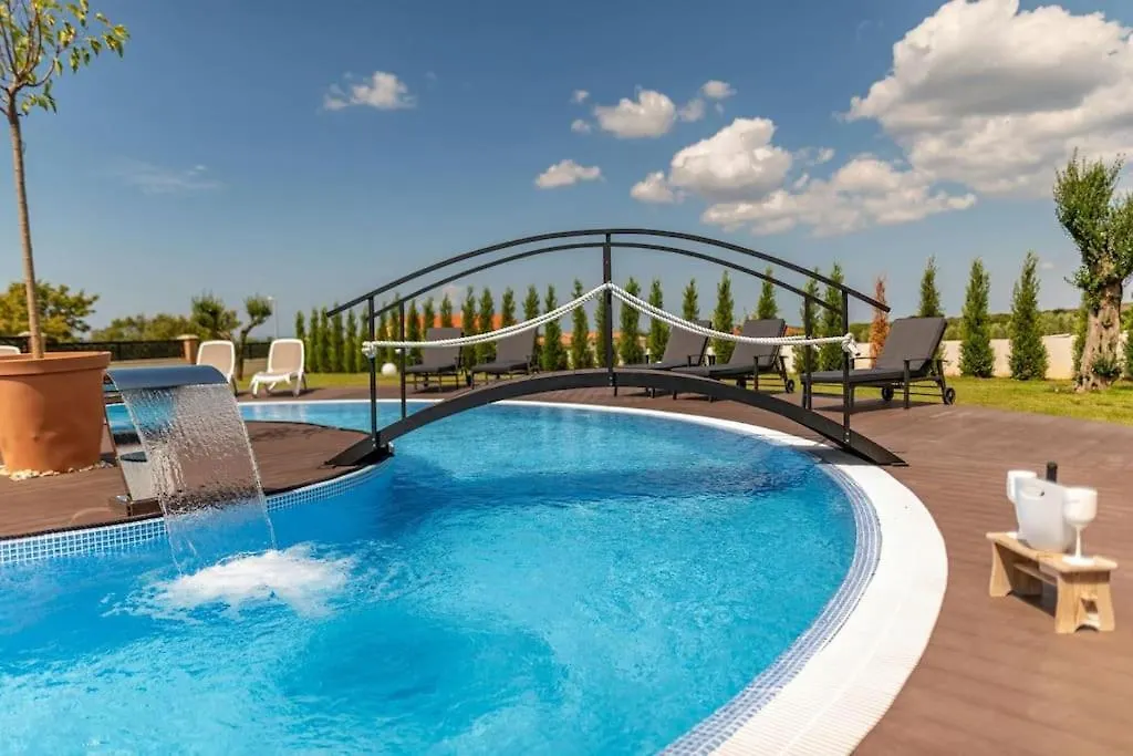 Villa Leon Visocane Croatia